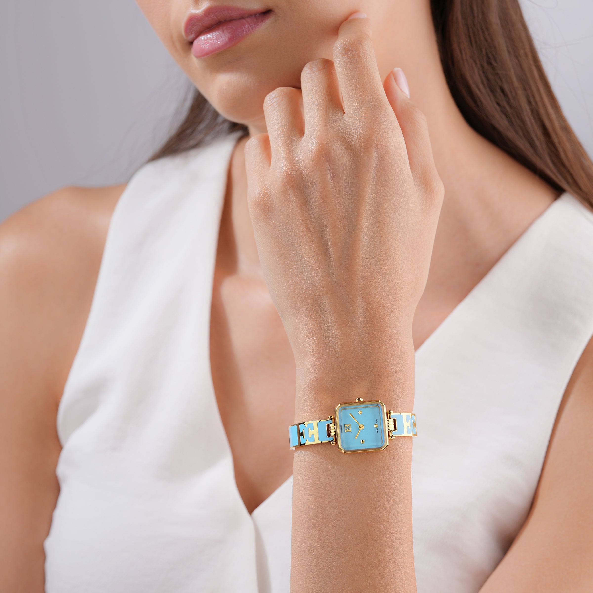 Ava Women's Analog Watch