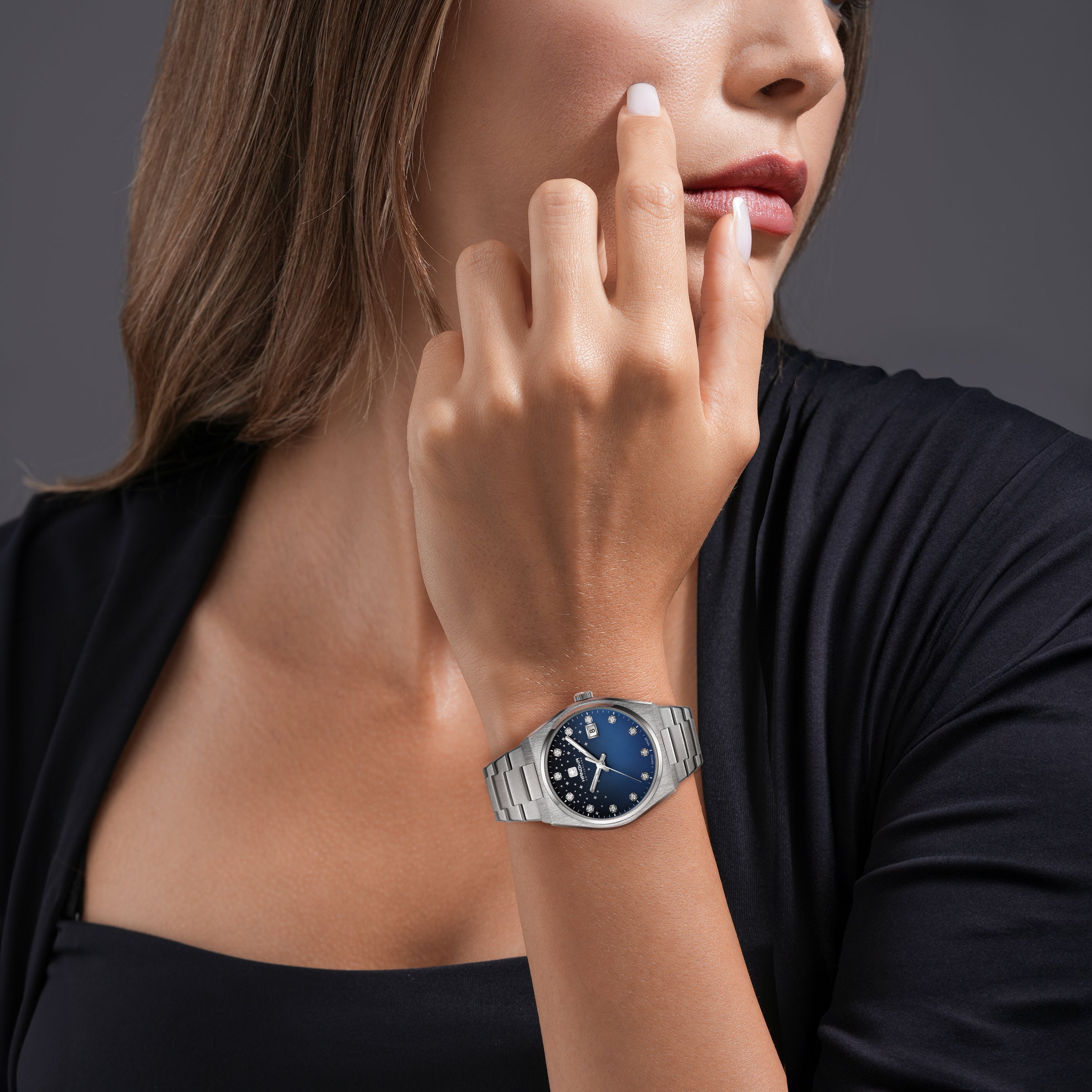 Lancy Women's Analog Watch