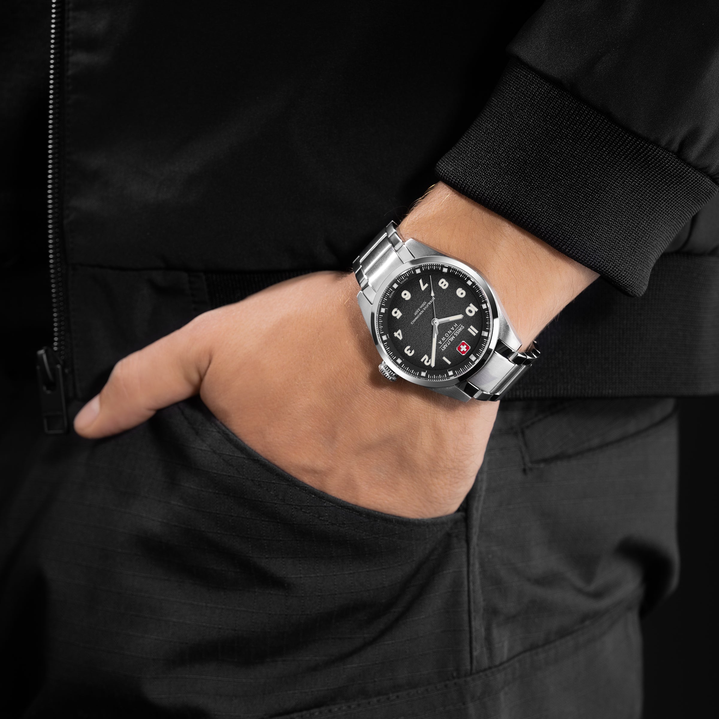 Greyhound Men's Analog Watch
