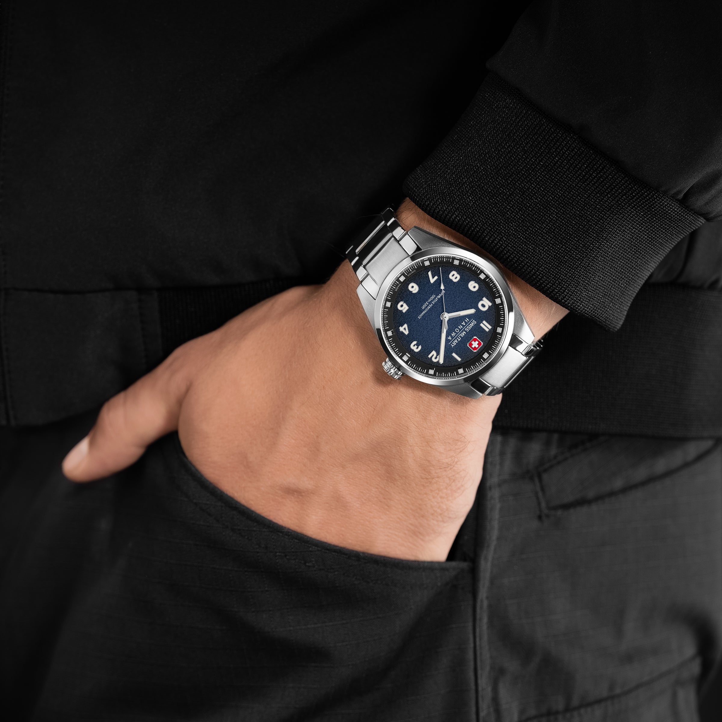 Greyhound Men's Analog Watch