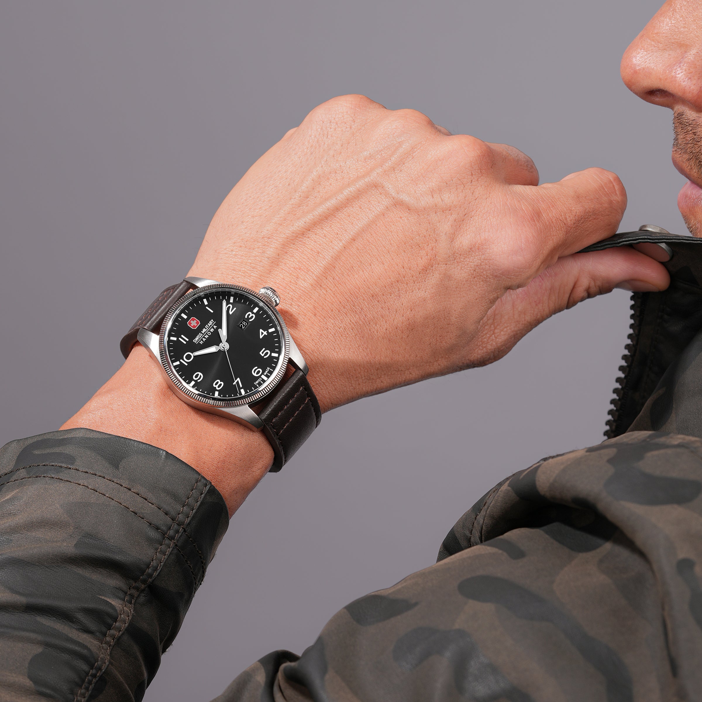 Thunderbolt Men's Analog Watch