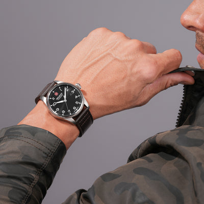 Thunderbolt Men's Analog Watch