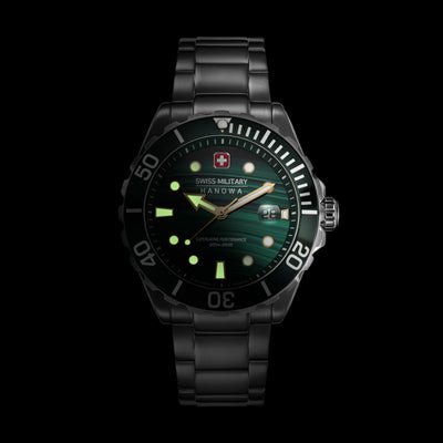 Offshore Diver Green Water Men's Analog Watch