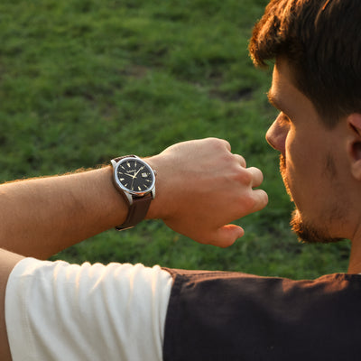 Jahscepi Men's Analog Watch